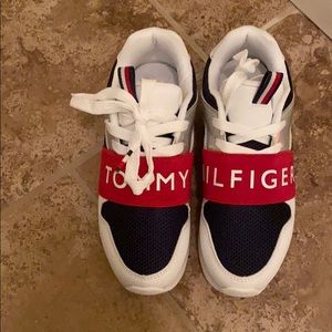 Tommy Hilfiger girls sneakers